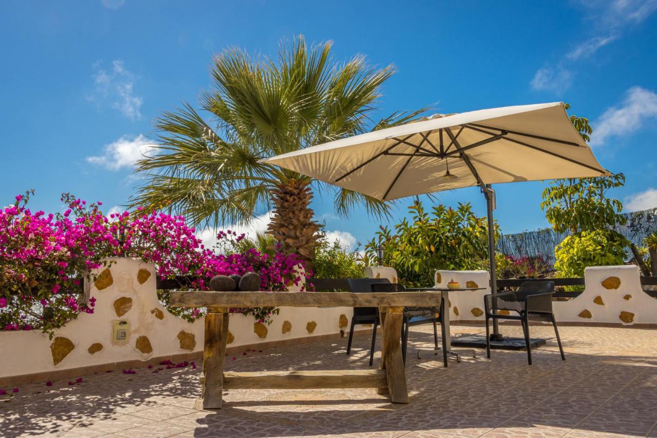 אדחה Casantilvia Heated Pool Paradise מראה חיצוני תמונה