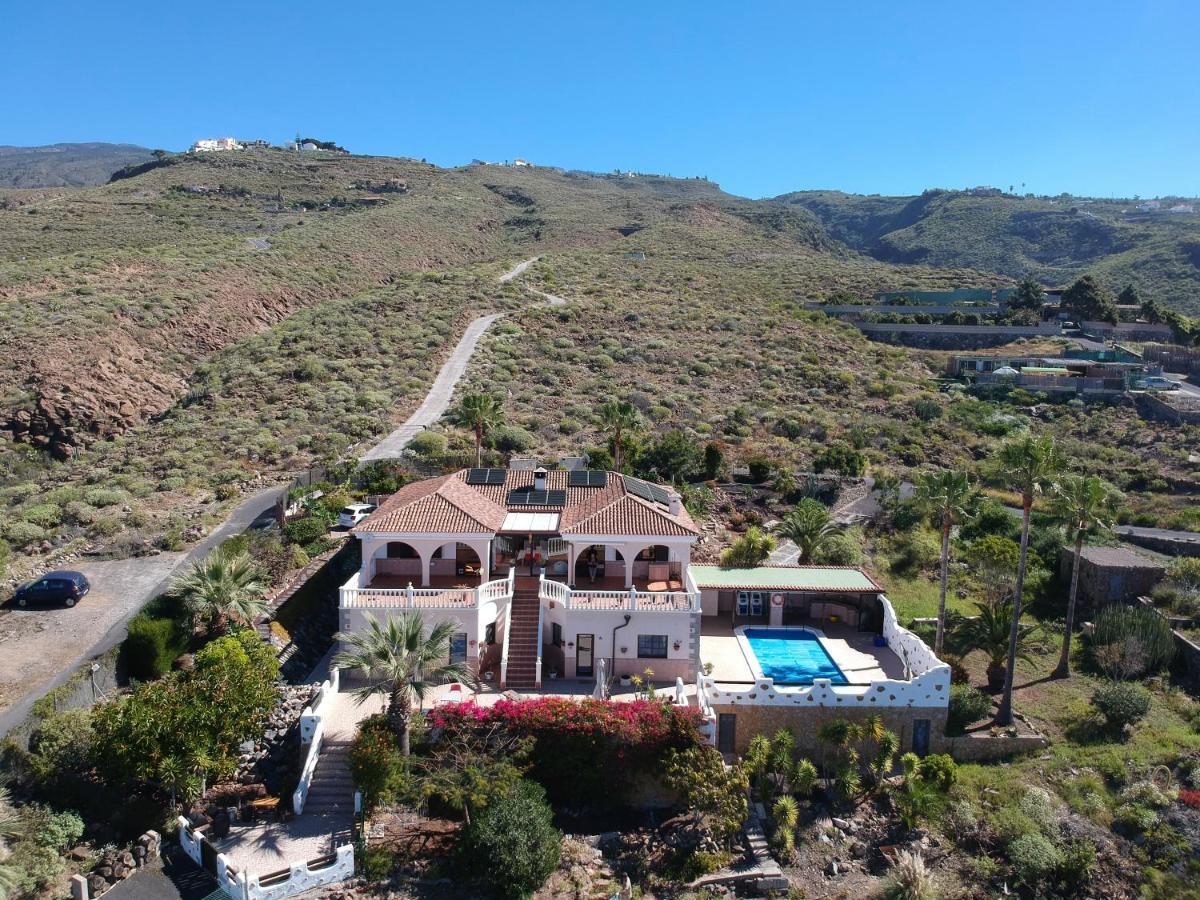 אדחה Casantilvia Heated Pool Paradise מראה חיצוני תמונה