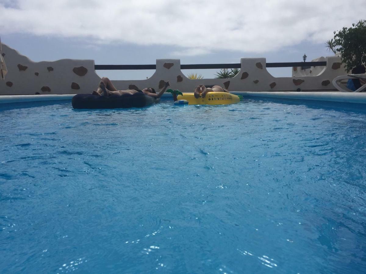 אדחה Casantilvia Heated Pool Paradise מראה חיצוני תמונה