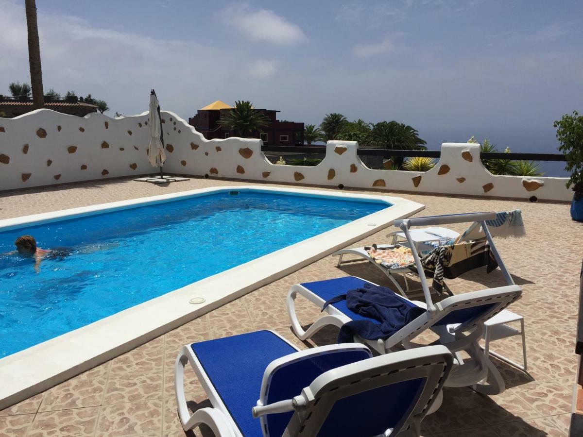 אדחה Casantilvia Heated Pool Paradise מראה חיצוני תמונה